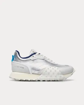 Crease Runner Silver Low Top Sneakers