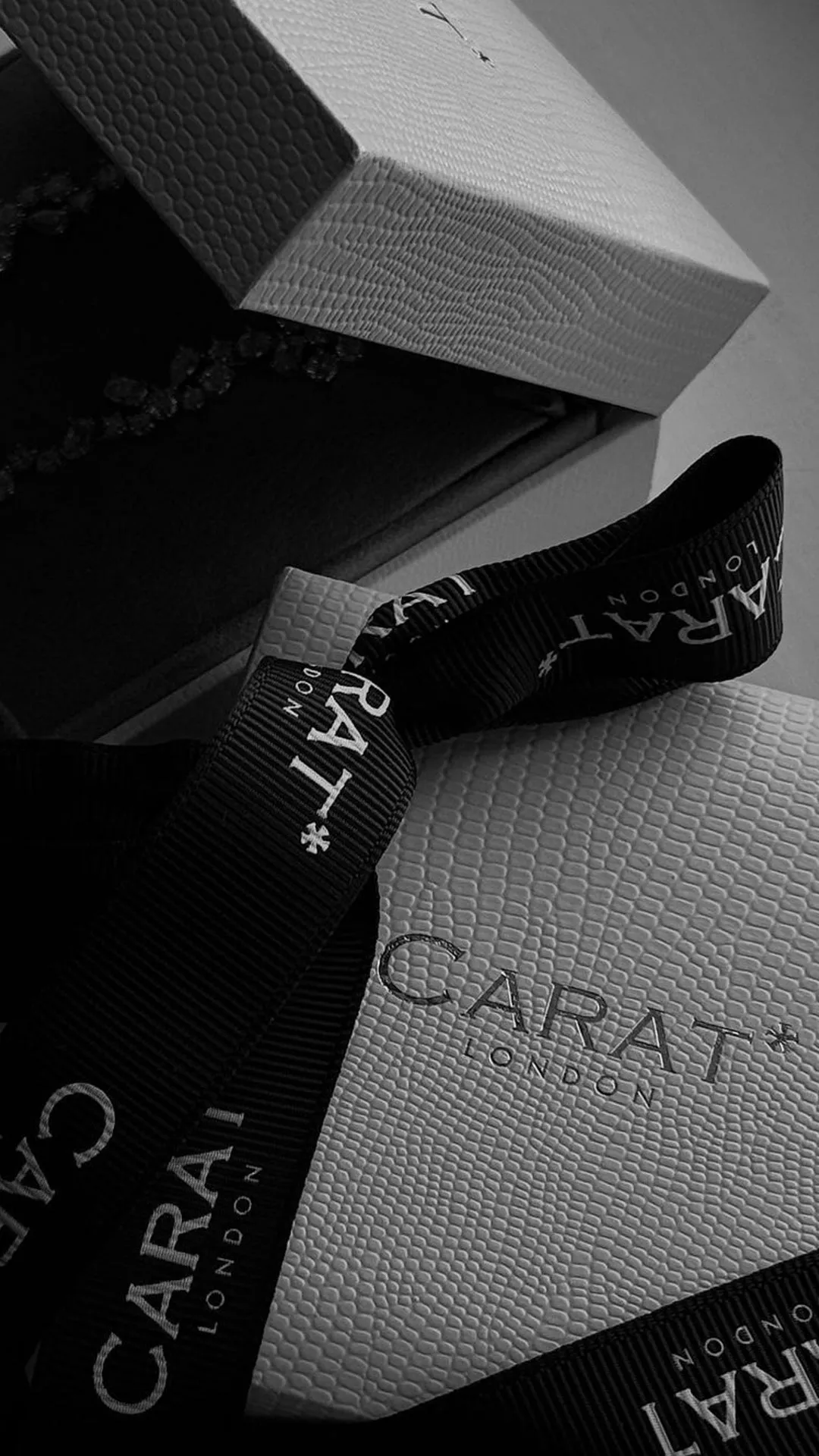 Nysa Drops White Gold Plated